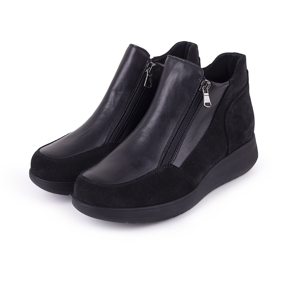 Women’s Marika Leather Ankle Boots with Zip Black