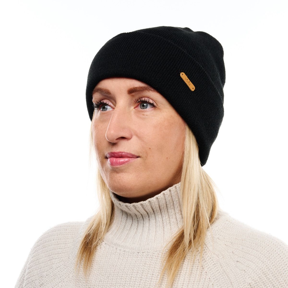 Vlnka Wool Beanie V12 Black