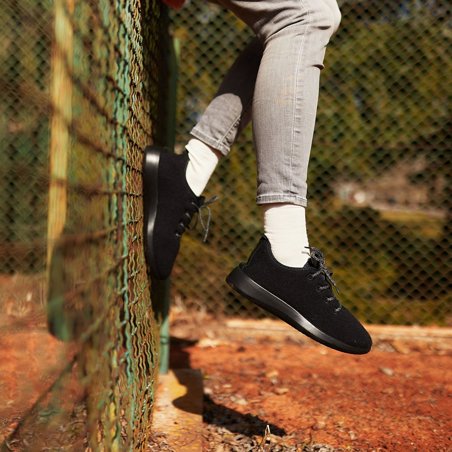 Vlnka Wool Trainers Black