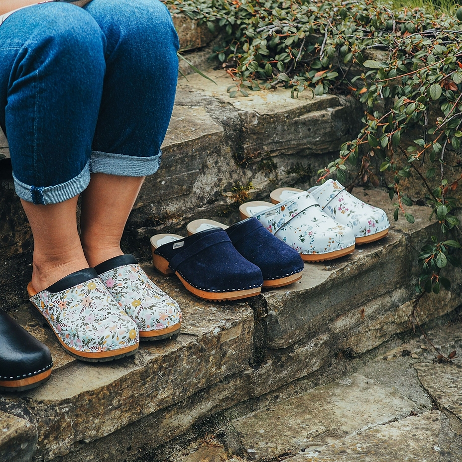 Women's Anatomic Clogs Blossom White