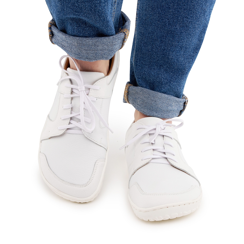 Barefoot leather sneakers Sasha white