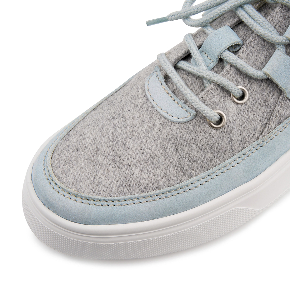 Stylish wool sneakers from Woolee