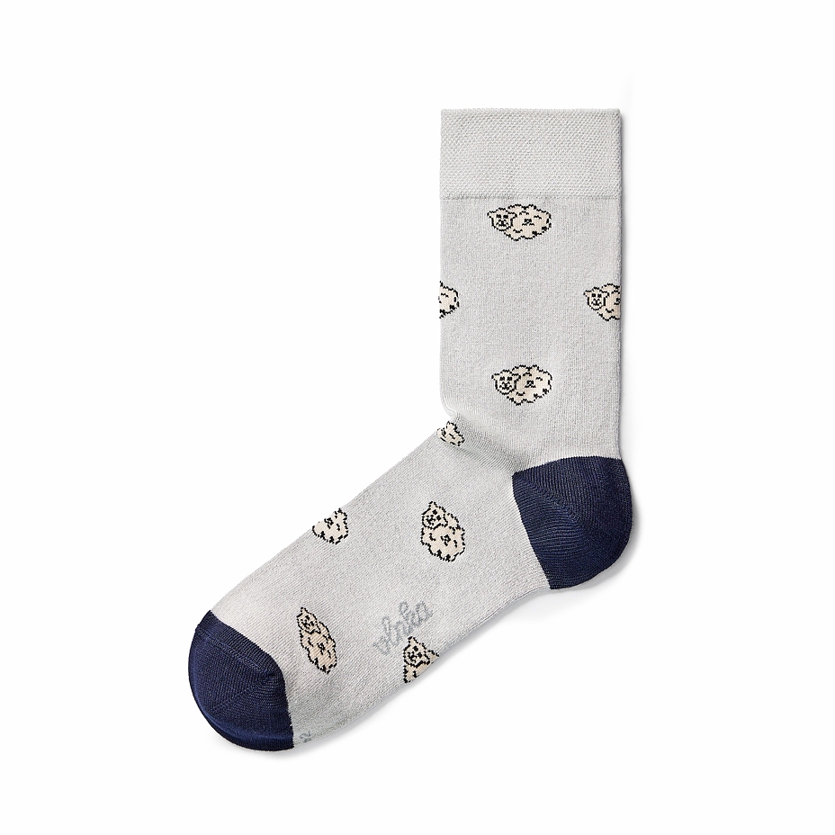 2 pairs of bamboo socks sheep