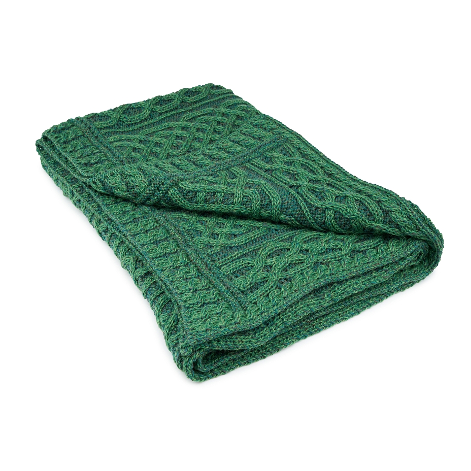 Merino wool knitted blanket green