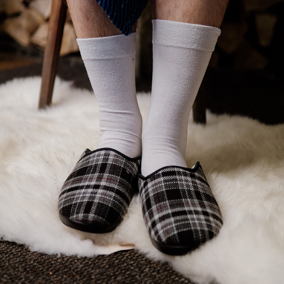 Men's Comfort Slippers with Wool Lining Plaid