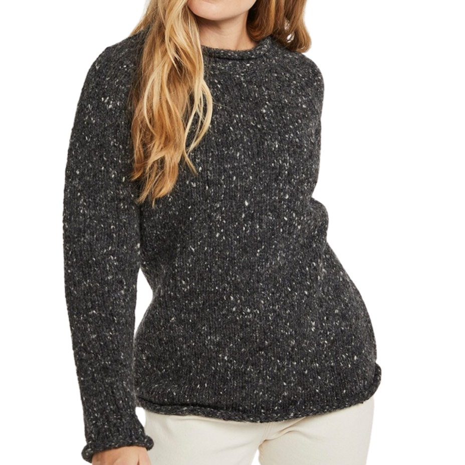 Women's wool sweater pullover black
