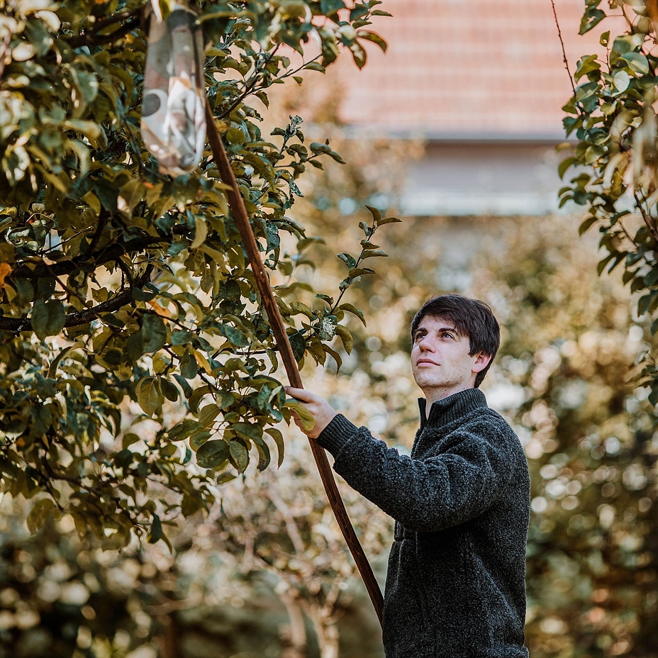Men's Kangaroo Pocket Wool Top Dark Grey