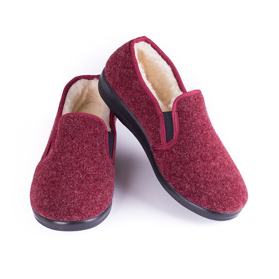 Women's Non-Slip Slippers with Wool Lining Red