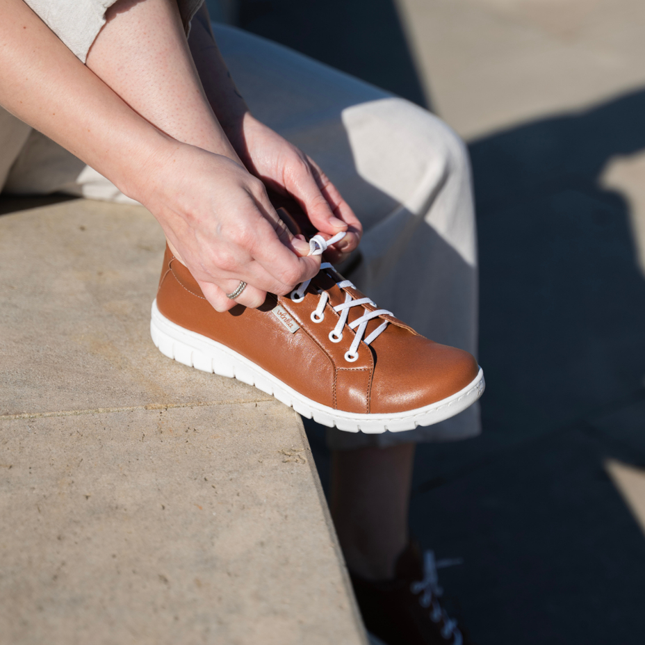 Women’s Nina Leather Trainers Brown
