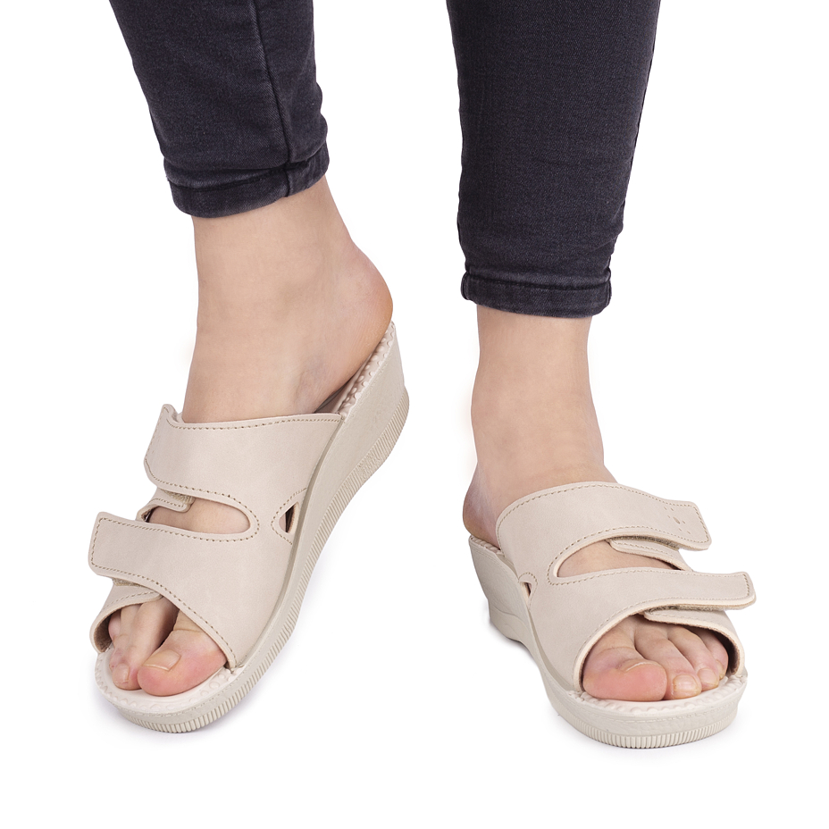 Milena women's gel wedge slides Beige