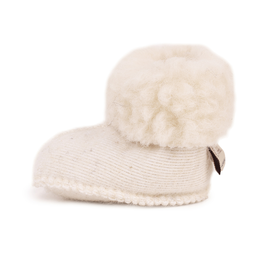 Elastic Baby Booties with Wool Lining