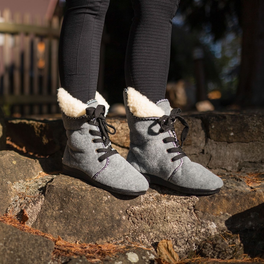 Women's Lace-up Winter Boots with Sheep Wool Grey