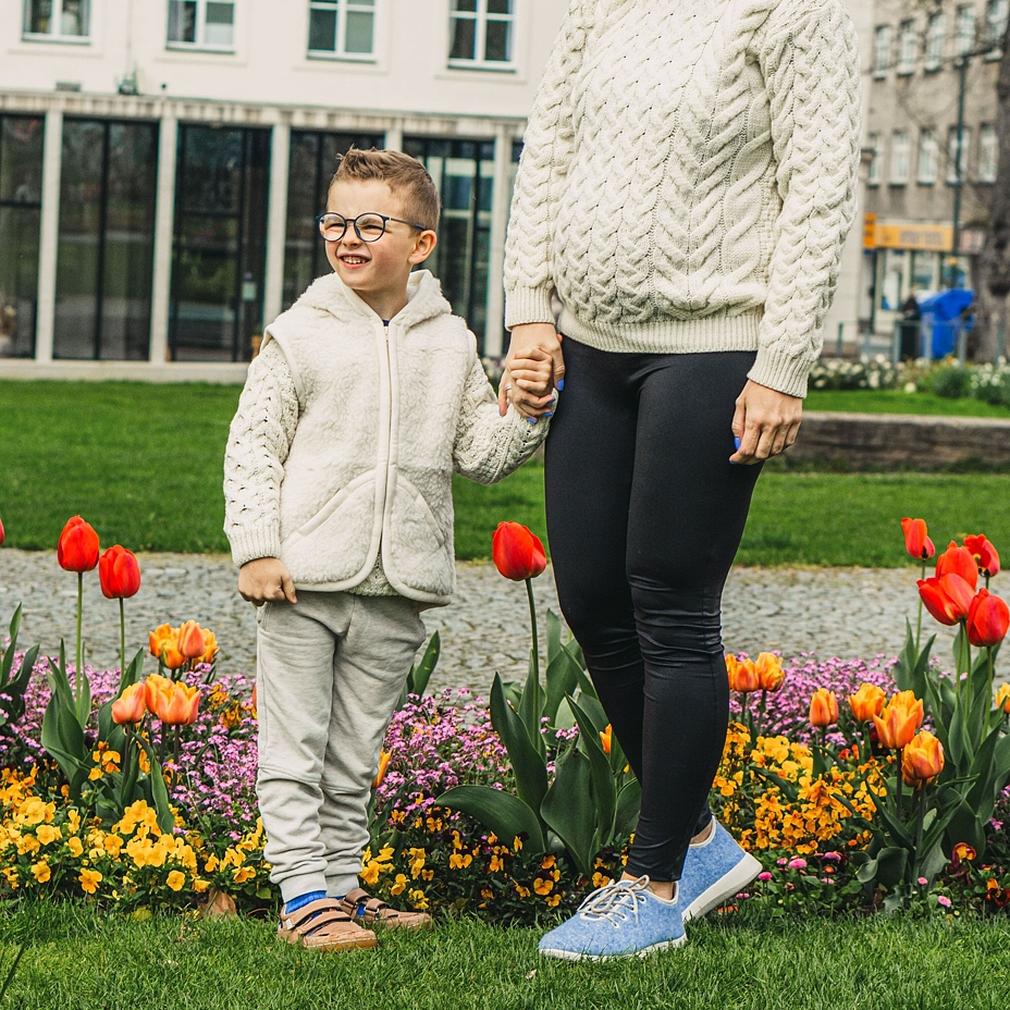 Kids’ Hooded Wool Vest Natural