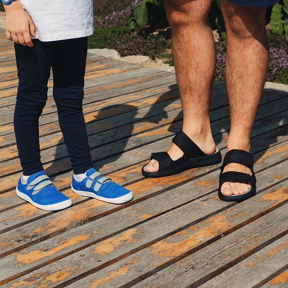 Kids’ barefoot breathable velcro sneakers Beda Blue