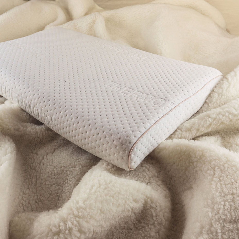 Orthopedic memory pillow for stomach sleepers