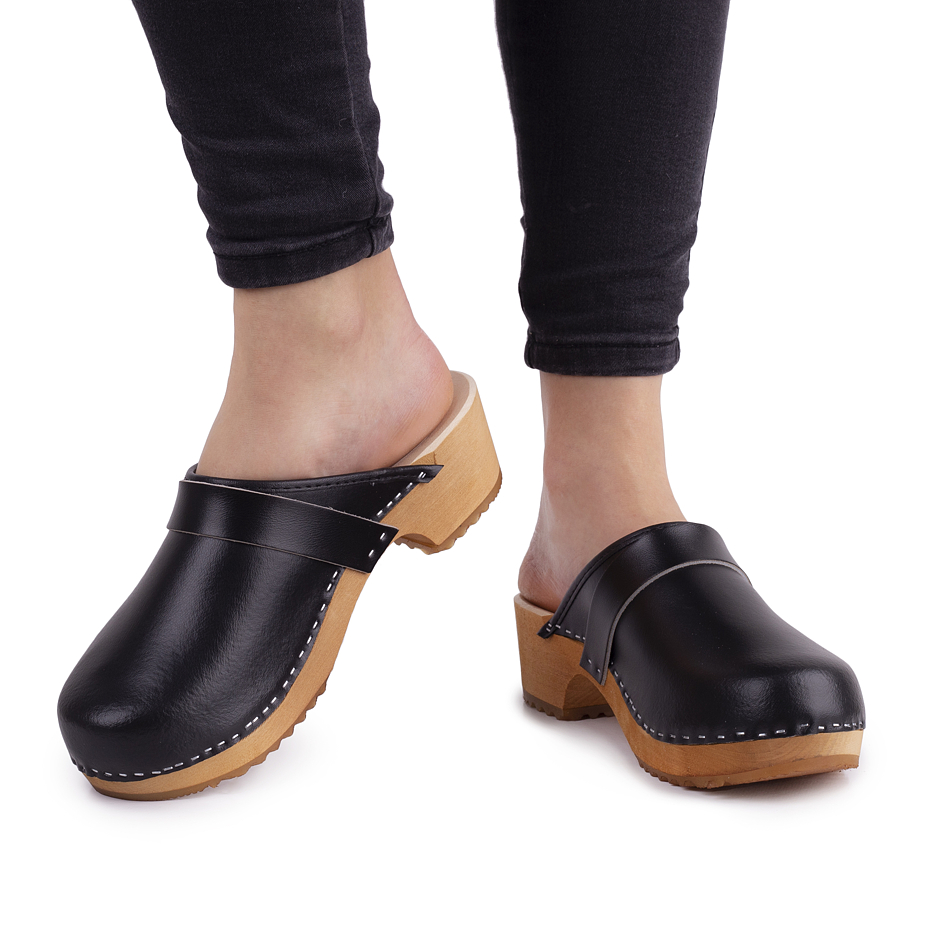 Women's Anatomic Clogs Black