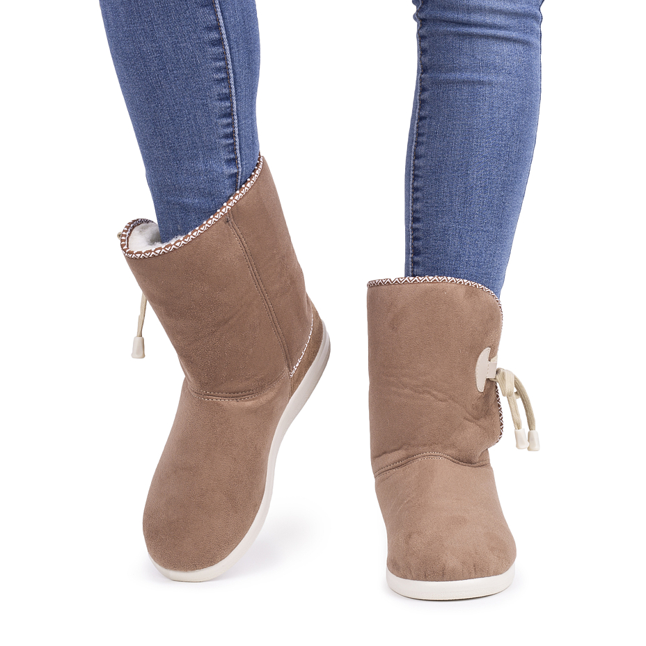 Women's Winter Boots with Wool Lining Light Brown