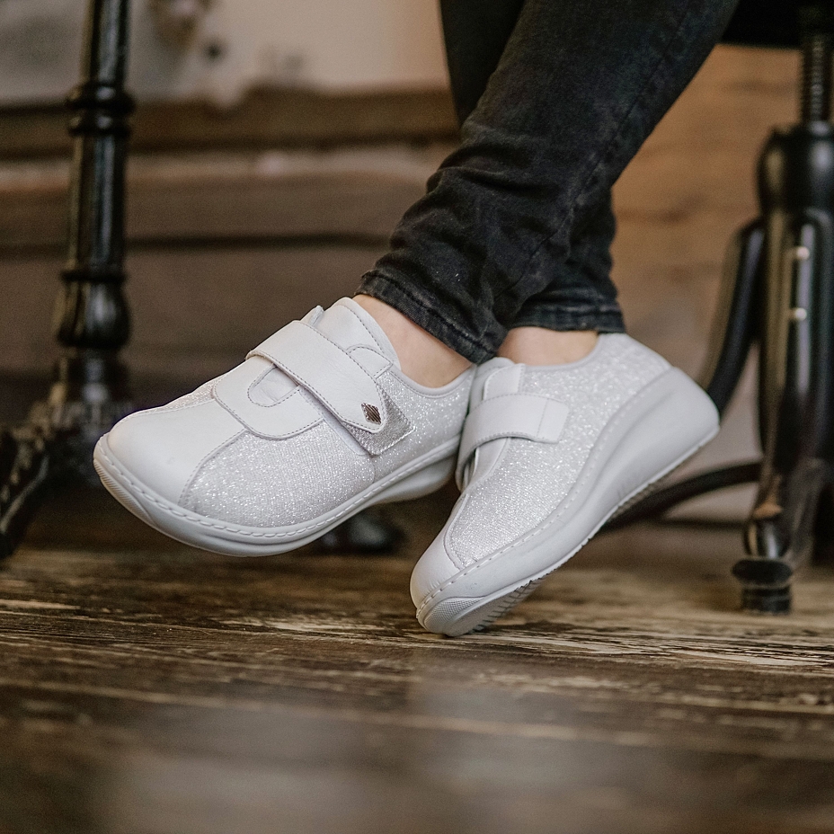 Women's leather sneakers Iva White