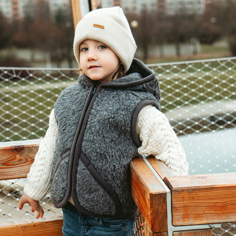 Vlnka Kids’ Wool Beanie V16 Beige