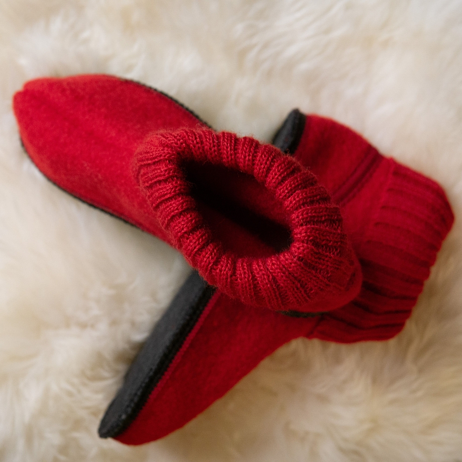 Women's Silvie Felt TV Slippers Red
