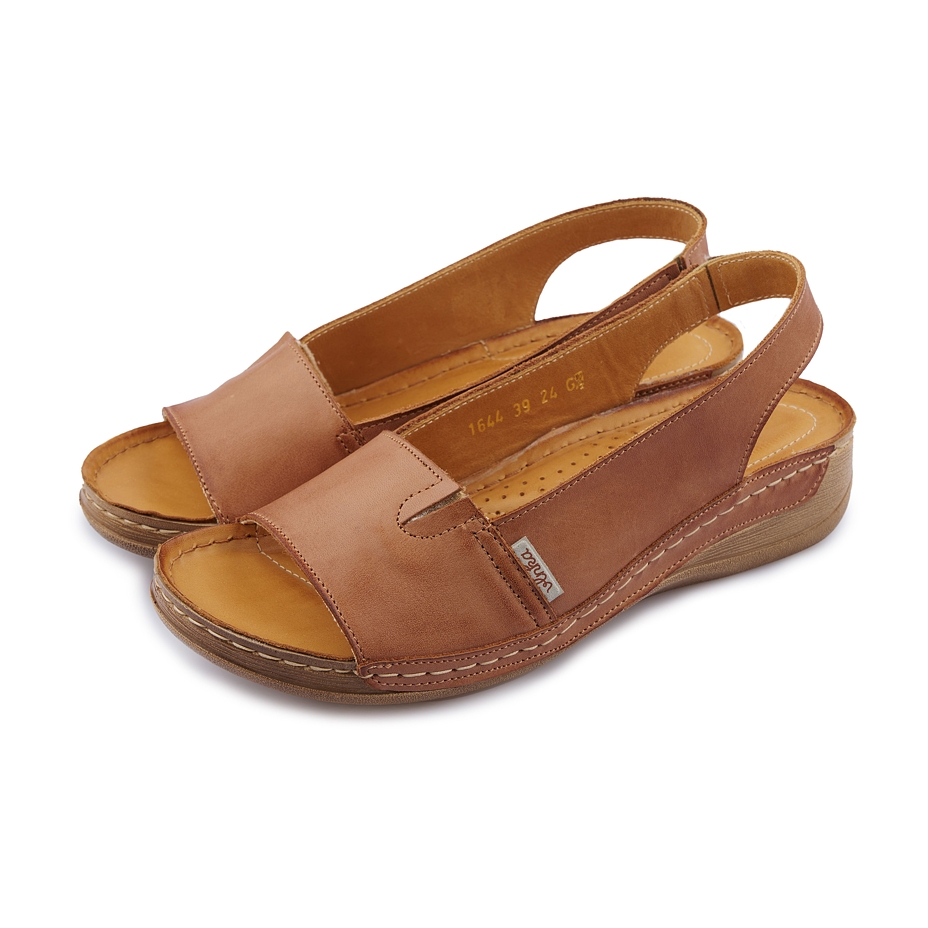 Women's orthopaedic leather sandals Vilma brown
