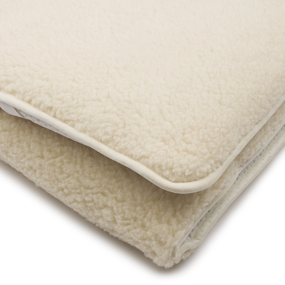 Wool topper mattress with silver natural