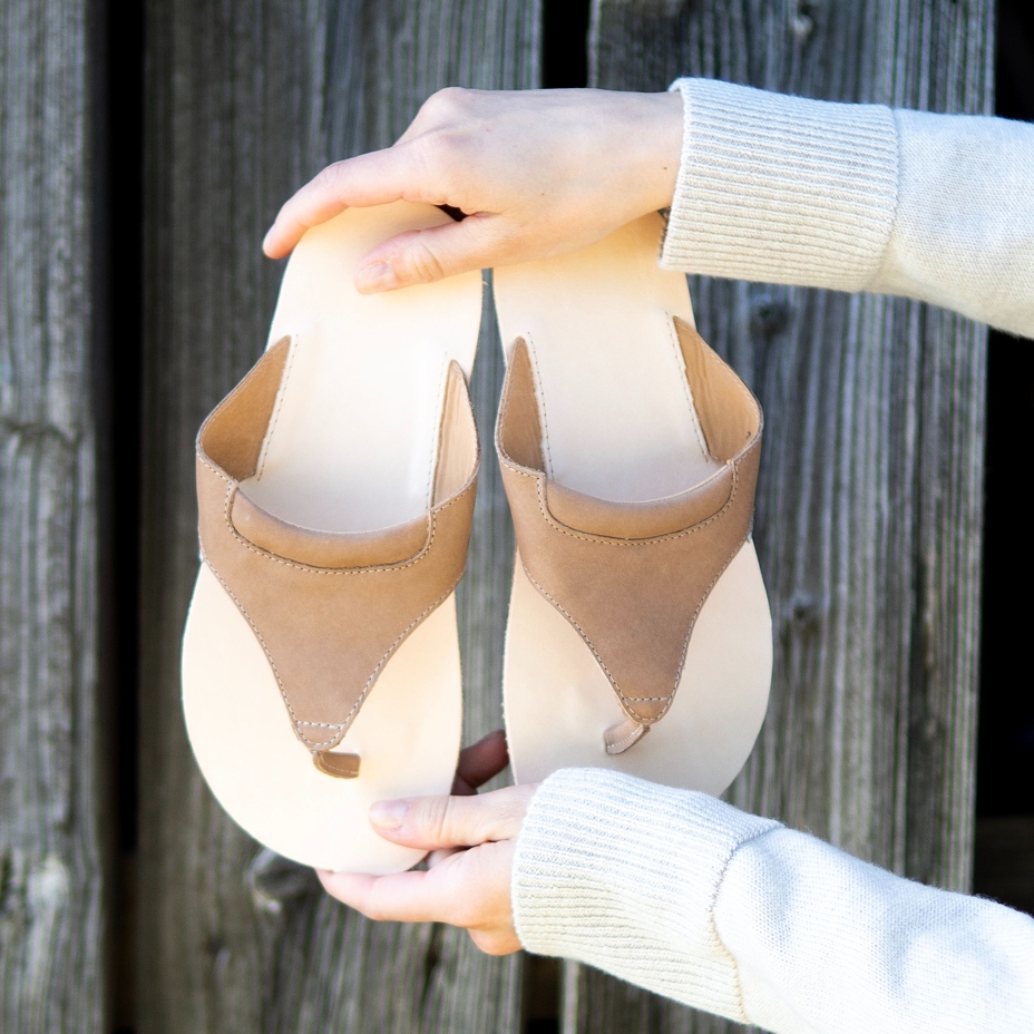 Women's barefoot leather slip-on shoes Elen light brown