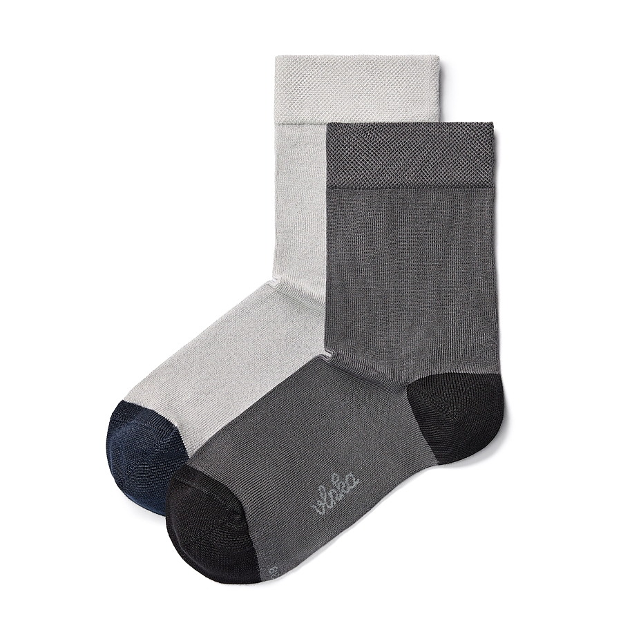 2 pairs of bamboo socks mix