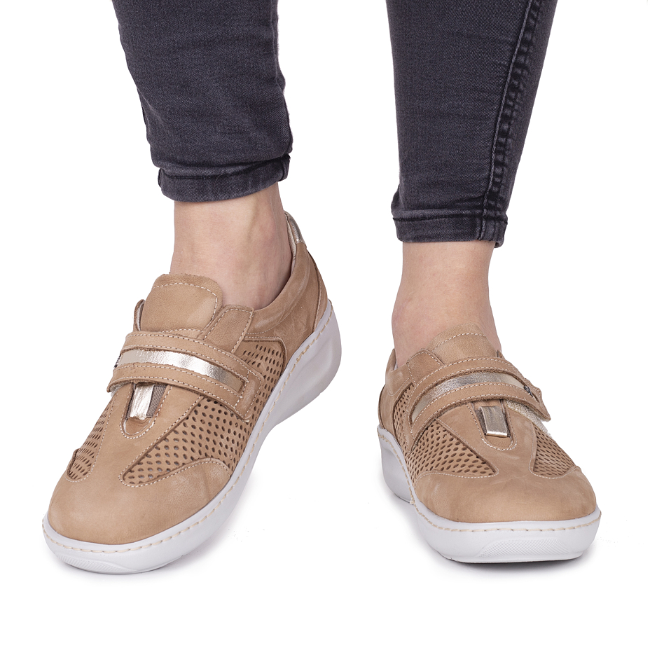 Women's Sofie Leather Trainers Light Brown