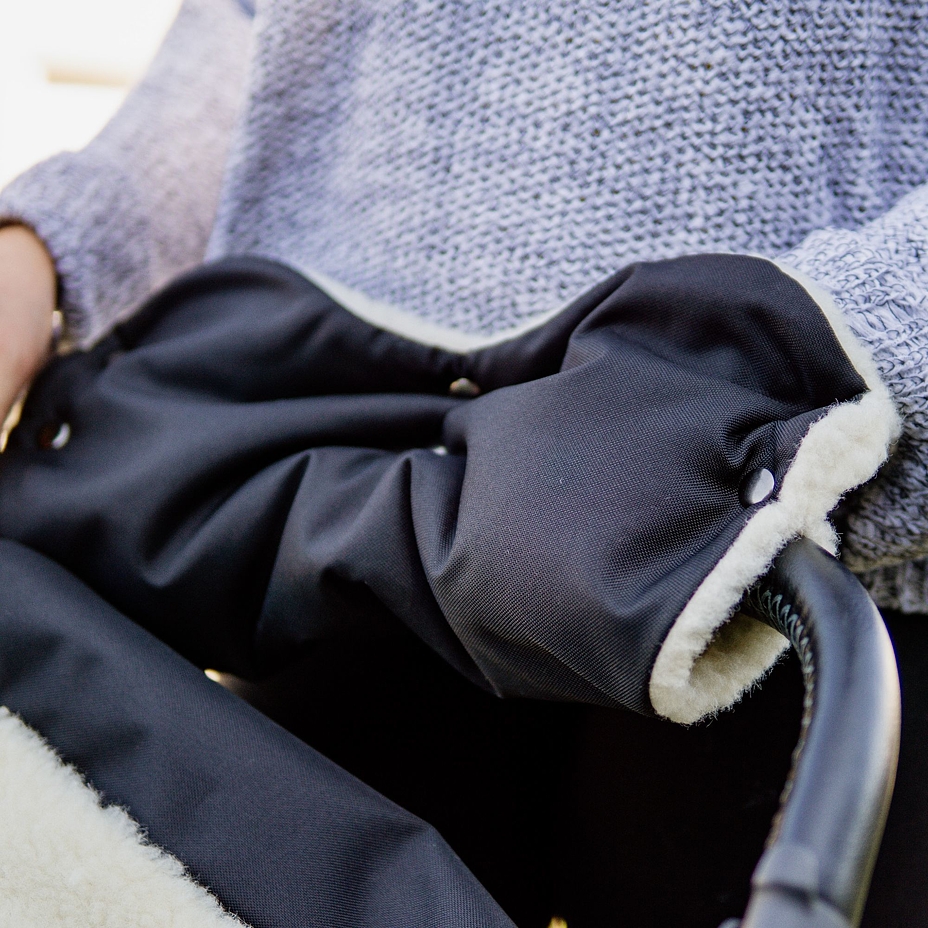 Wool Hand Muff Black