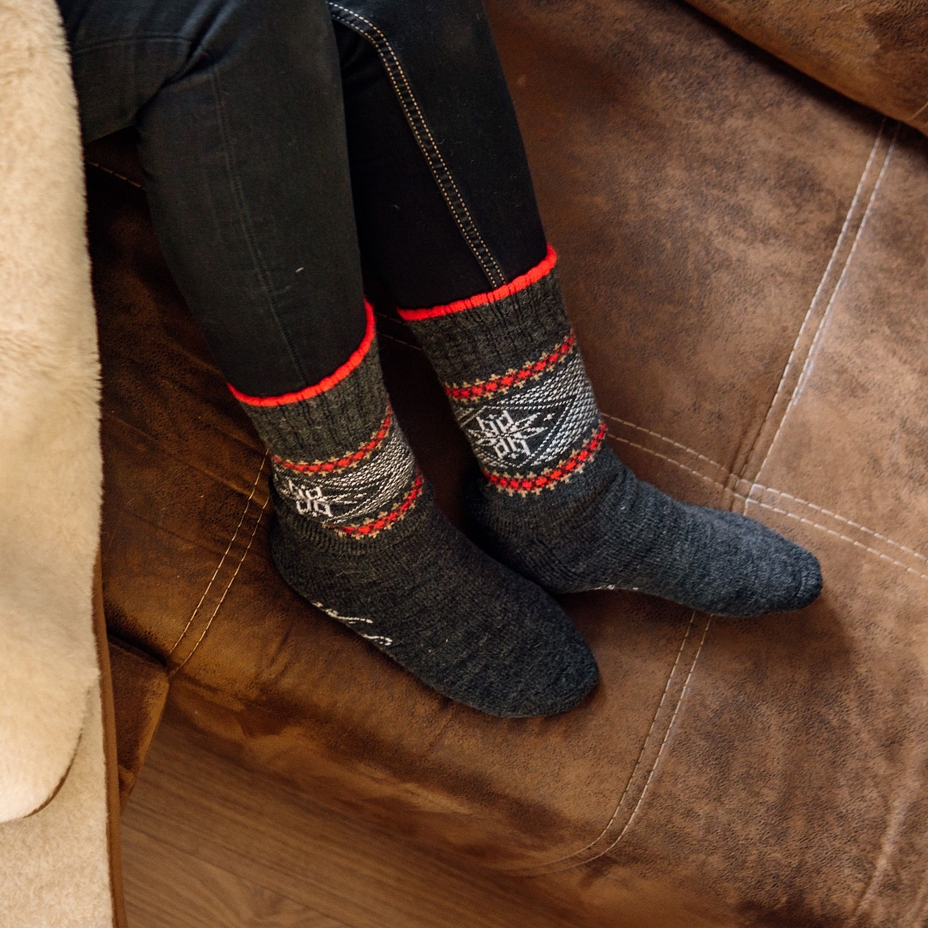 Merino Wool Socks Snowflake Dark Grey