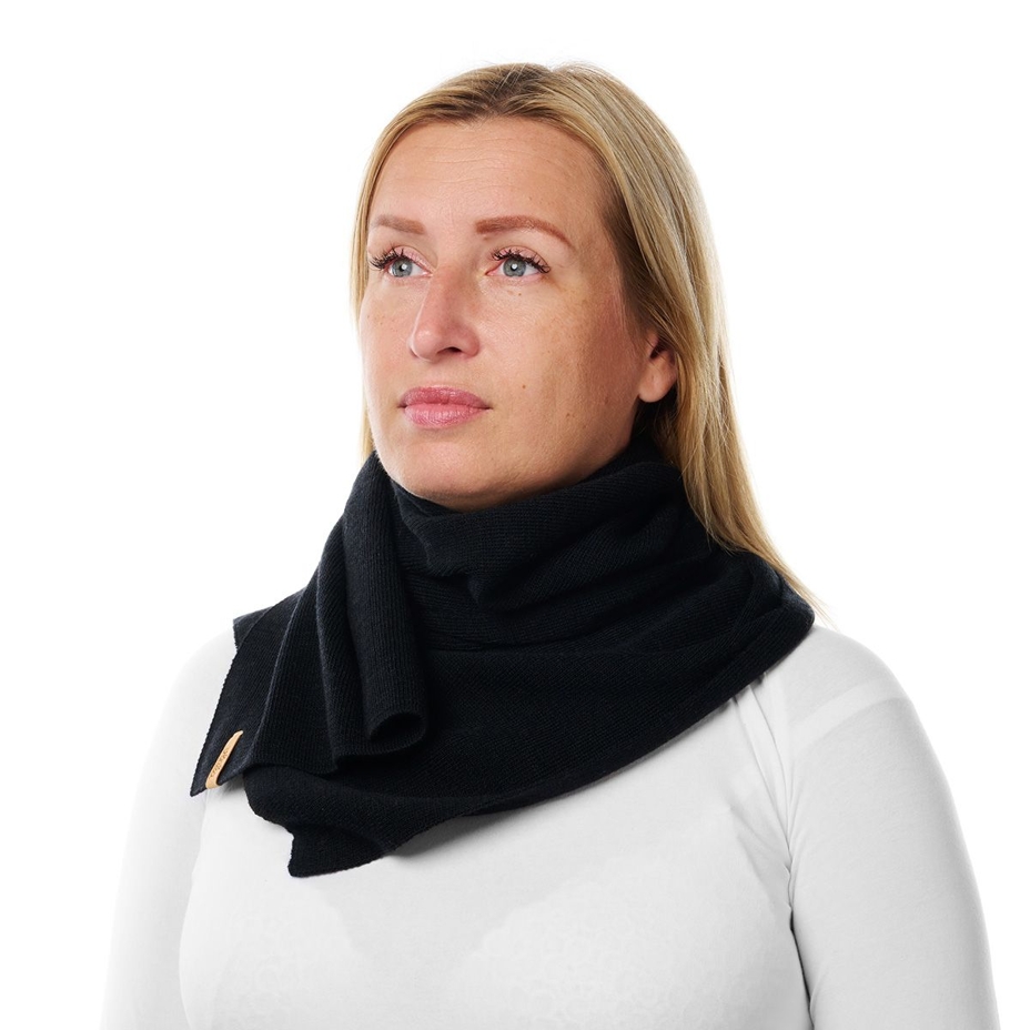 Vlnka Wool Scarf B04 Black