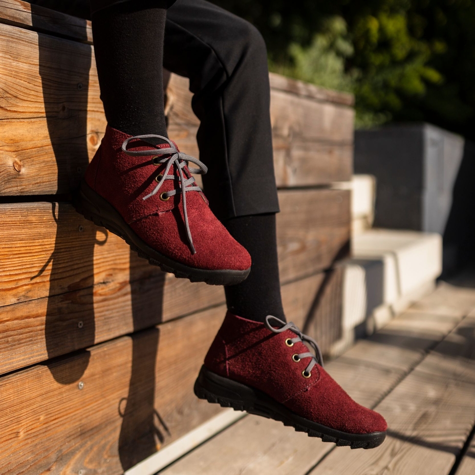 Women's Blanka Leather Ankle Boots with Wool Felt Red