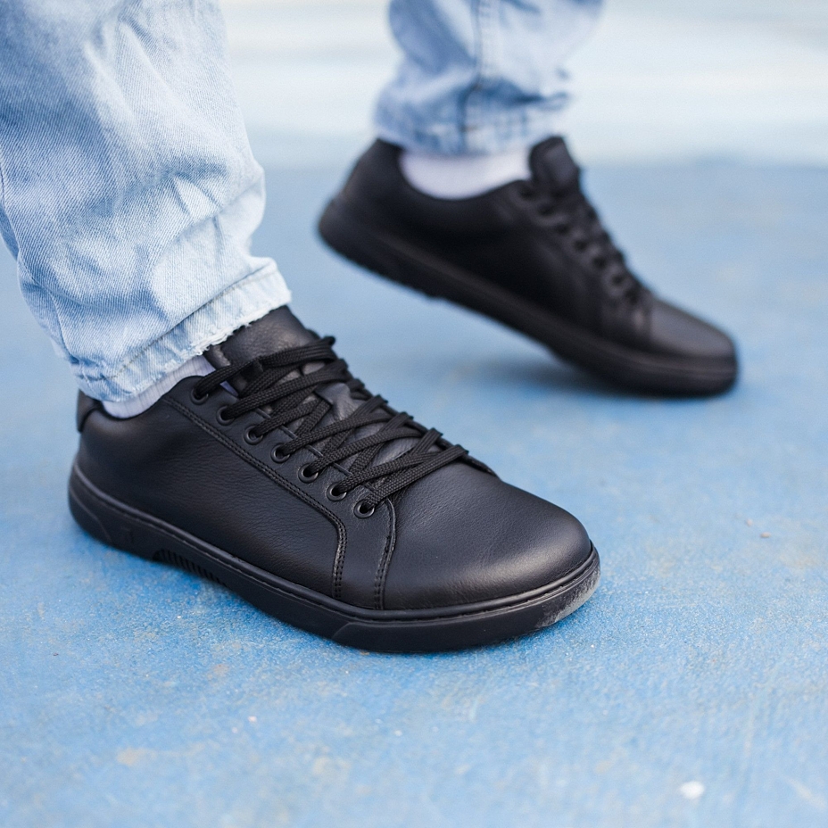 Zoom Leather Barefoot Trainers Black