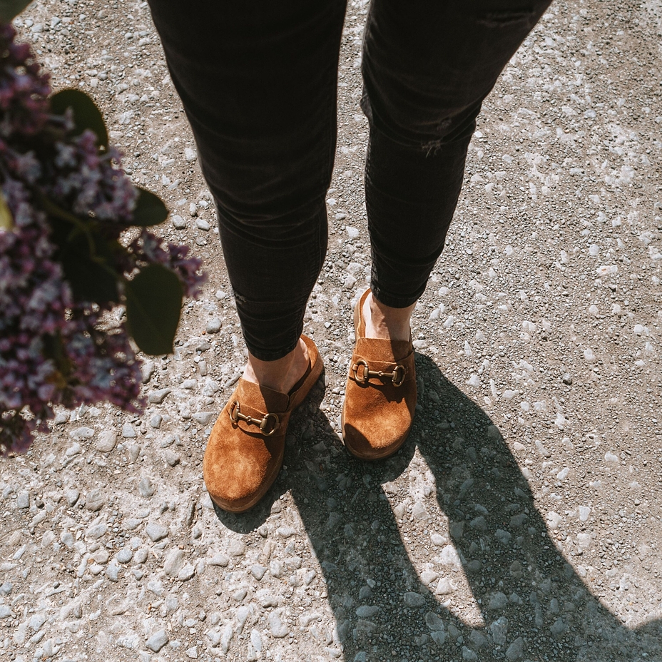 Women’s Karolína Leather Mules Brown