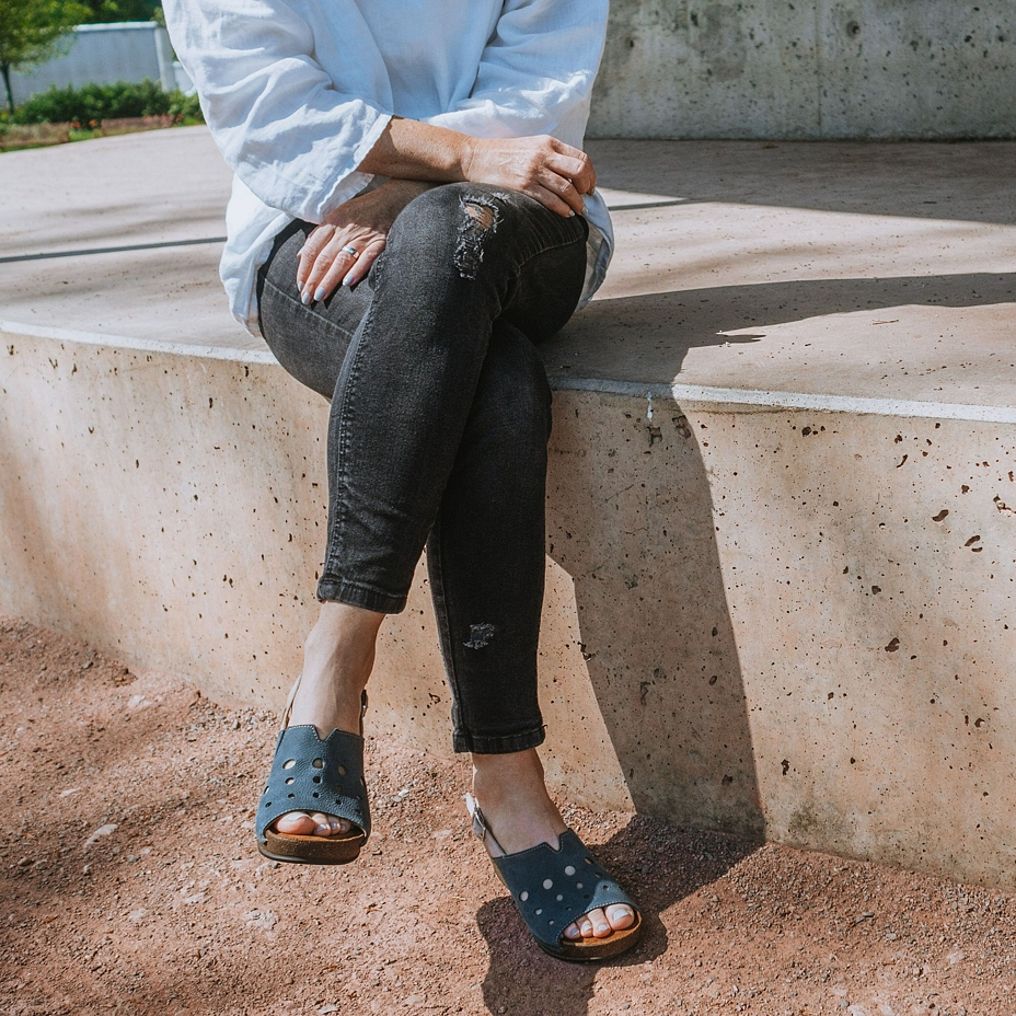 Women’s Valerie Leather Wedge Sandals Blue