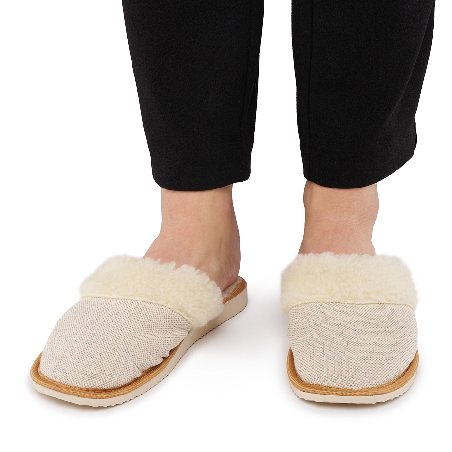 Women’s Linen Slippers with Sheep’s Wool Natural