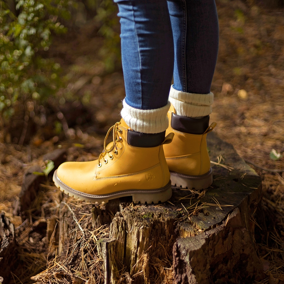 Fluffy farmer's boots Woolee