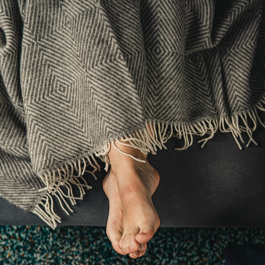 Wool Throw Diamond Black