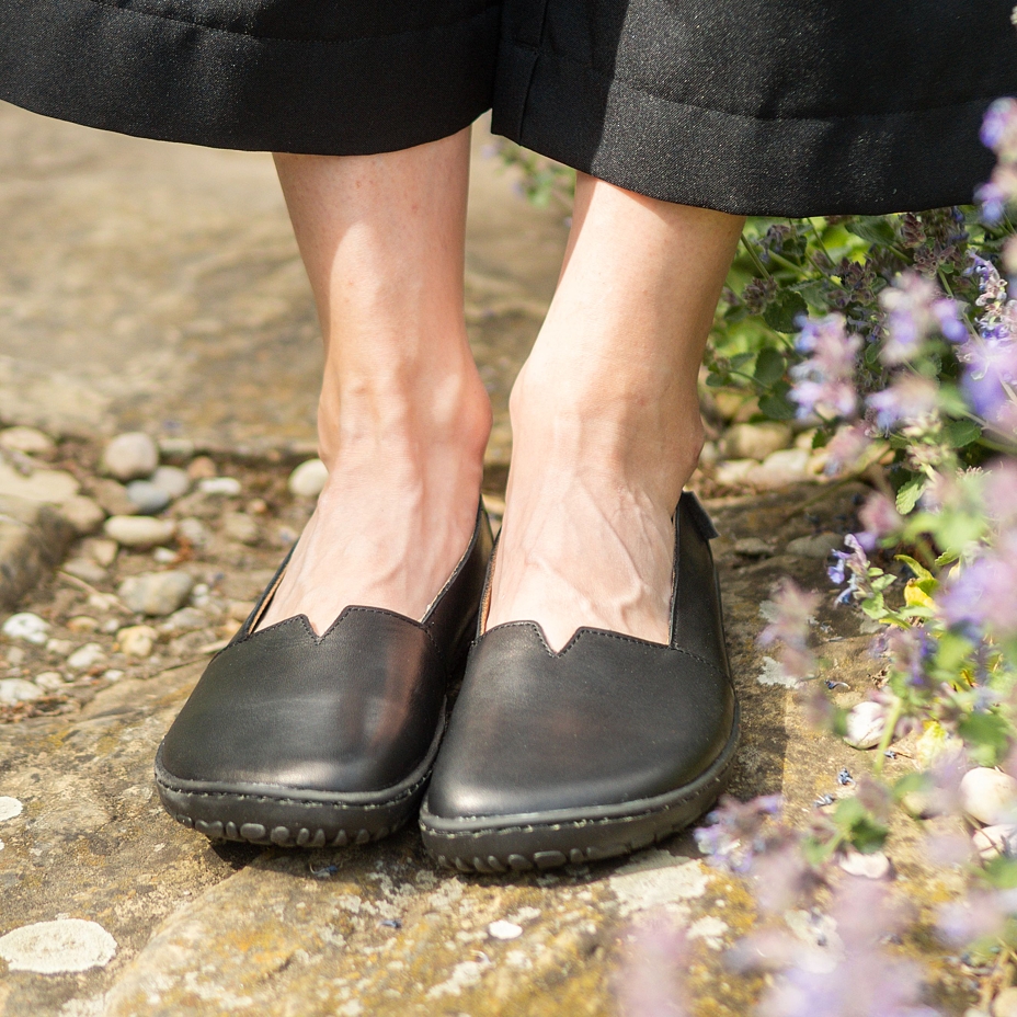 Women’s Odeta Barefoot Leather Ballerina Pumps Black
