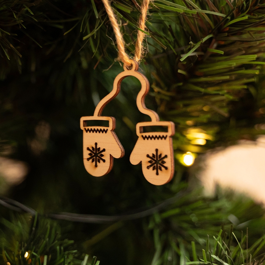 Set of wooden Christmas ornaments 5 pcs