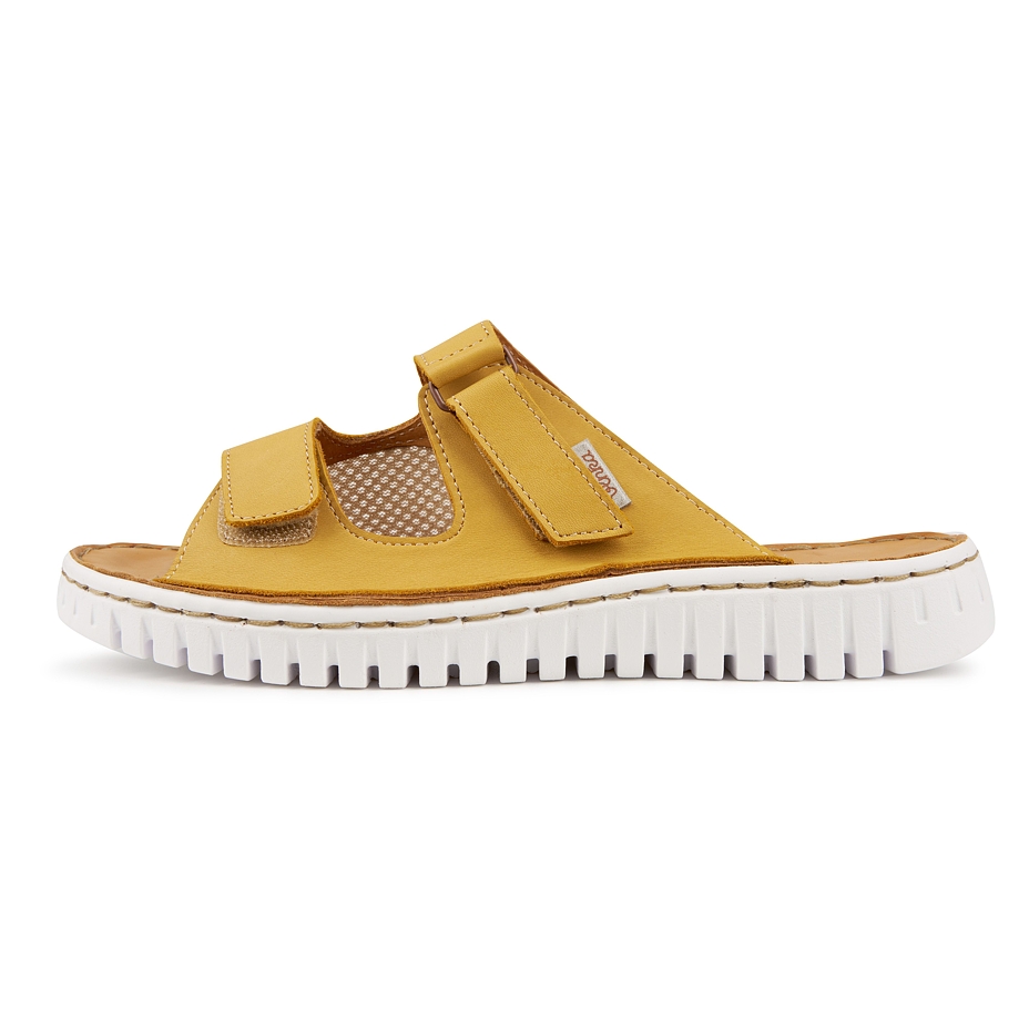 Women's leather slip-on shoes for bunions Roxana yellow