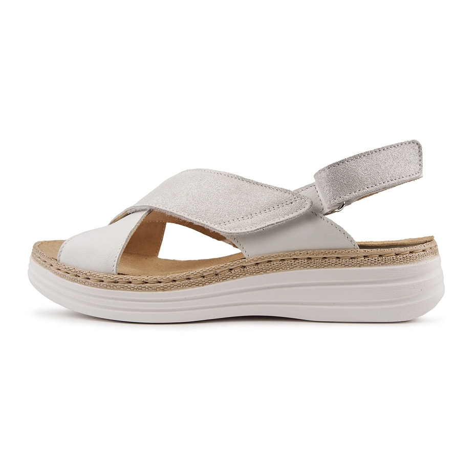 Ladies leather sandals Danka silver