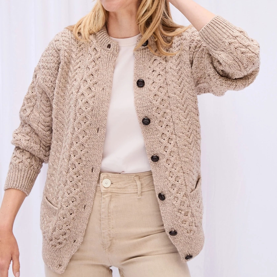 Women's Merino wool button-up sweater beige