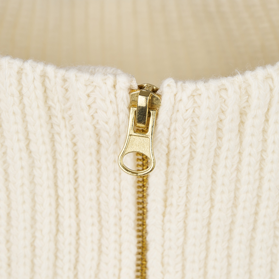 Women's wool turtleneck with zipper white