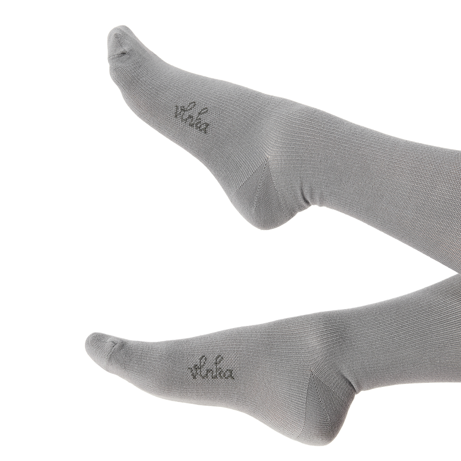 Cotton compression knee socks gray