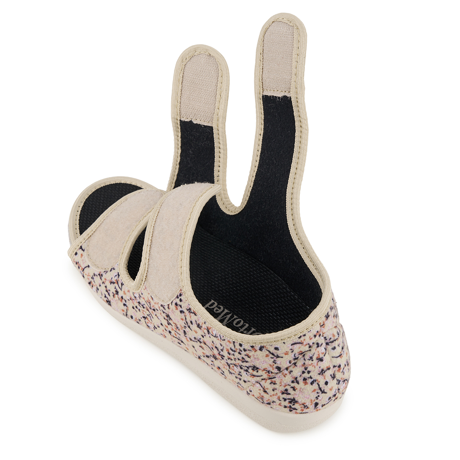 Women's breathable bandage shoes flowers