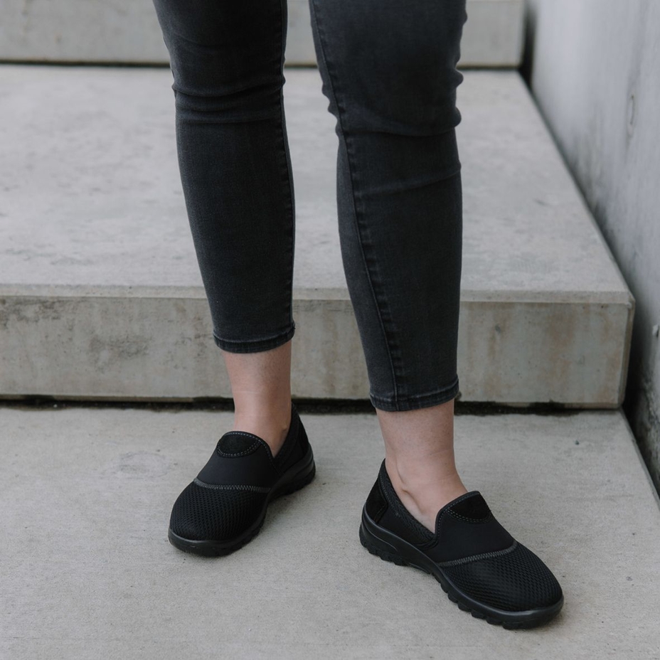 Women's breathable orthopedic sneakers Black