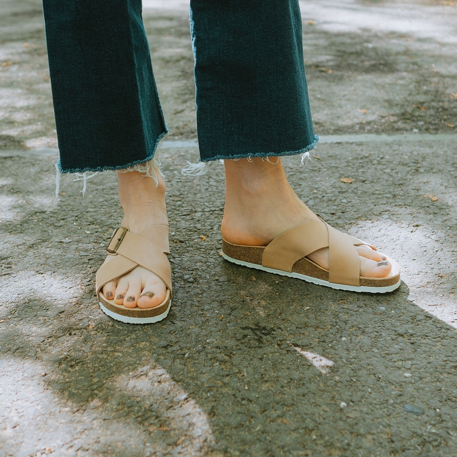 Women's anatomical cork slip-ons Martina Cream