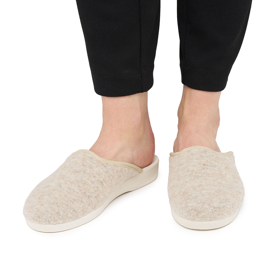 Wool felt Mule Slippers Beige